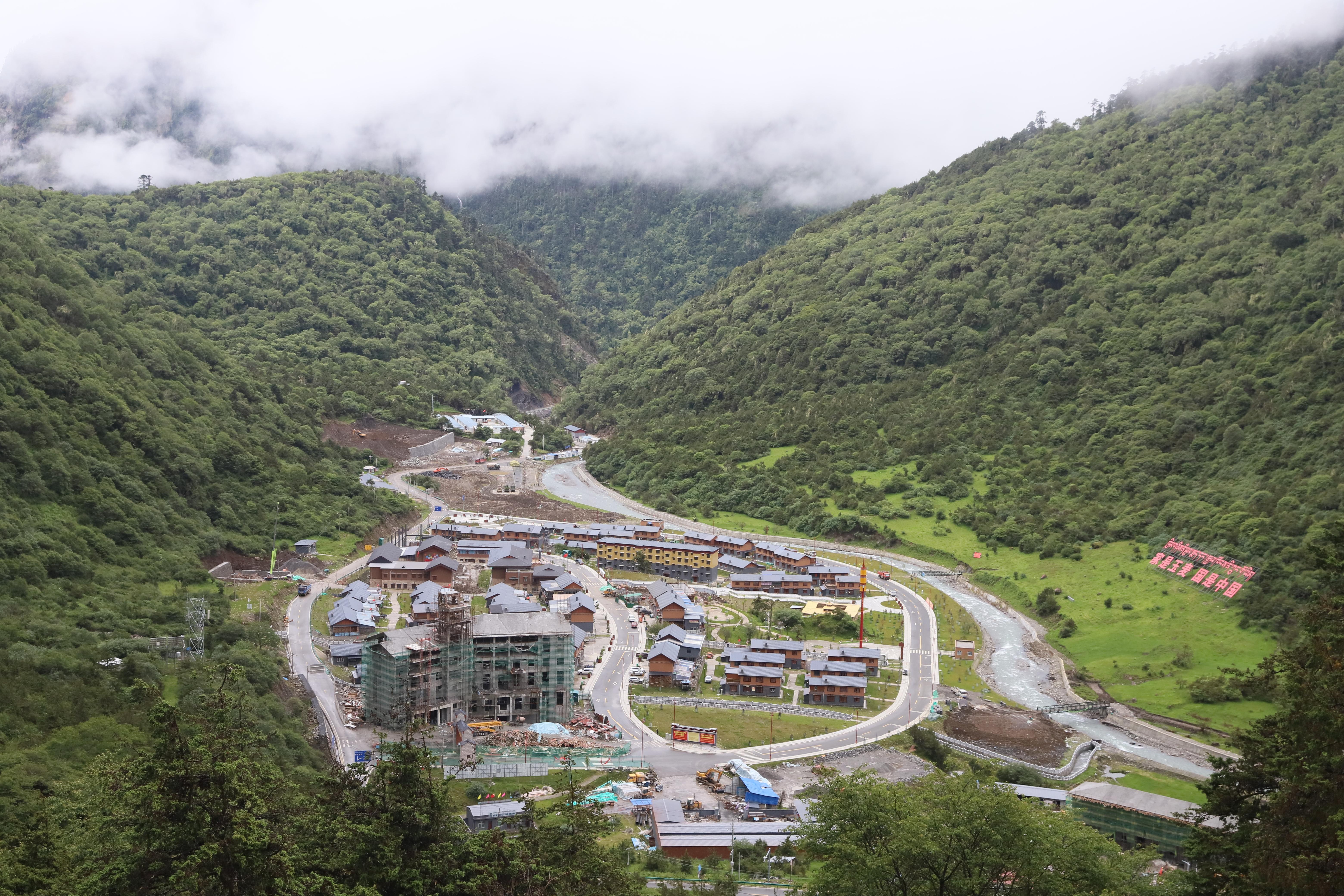 建工股票，開啟自然美景探索之旅的投資之旅