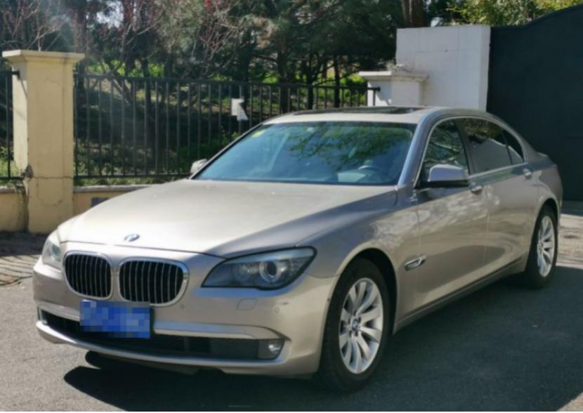 最新十大名車車款圖片，領(lǐng)略風(fēng)采與溫馨旅程